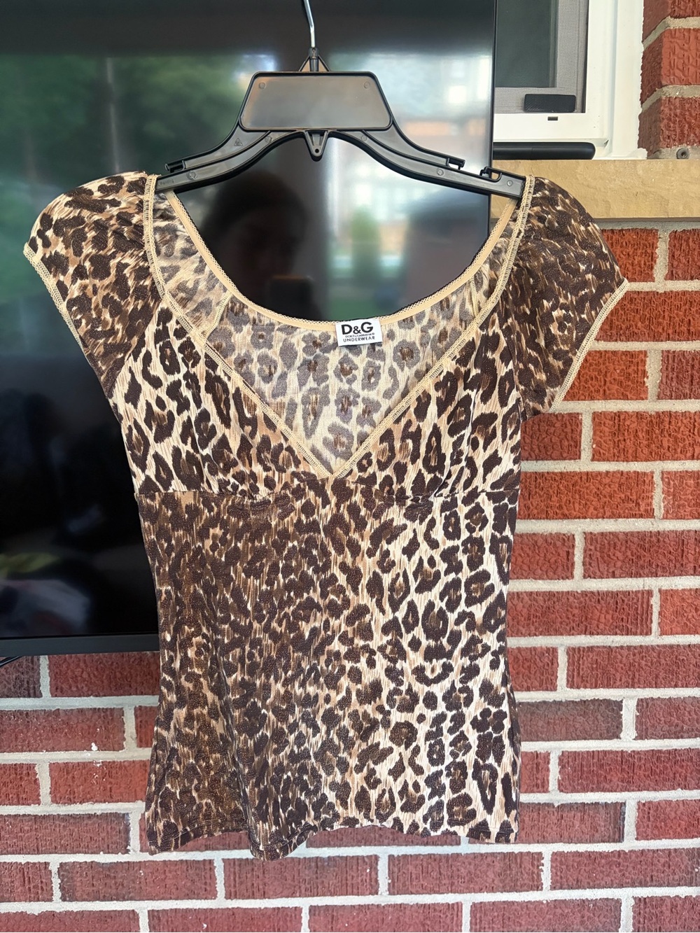 Vintage Dolce & Gabbana Women’s Leopard Print Top